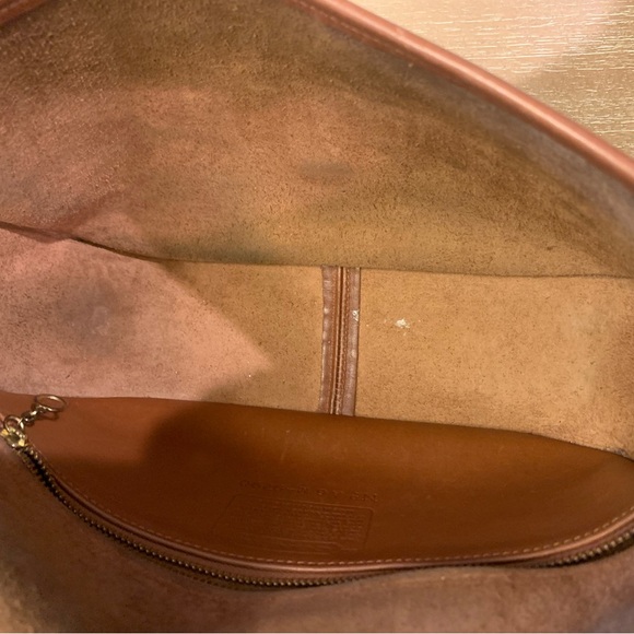 Vintage Coach City Bag in British Tan Made in the United States with hang tag - Picture 11 of 16